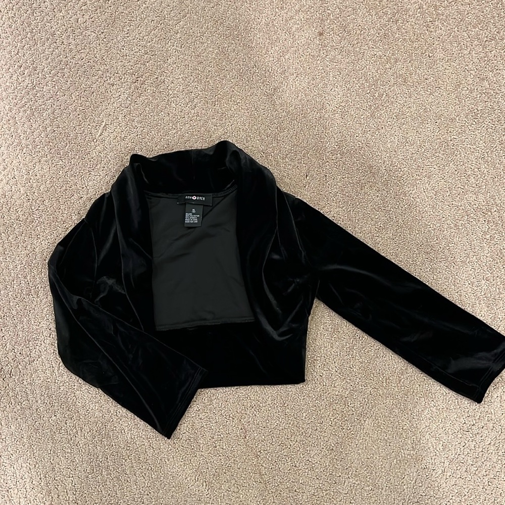 Girls velvet jacket-perfect for over a holiday dress